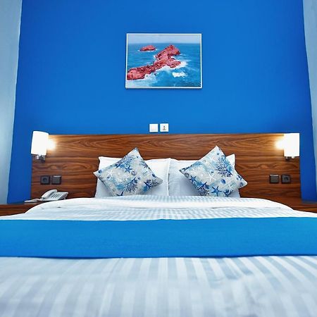 Robert'S Hotel Абиджан Экстерьер фото