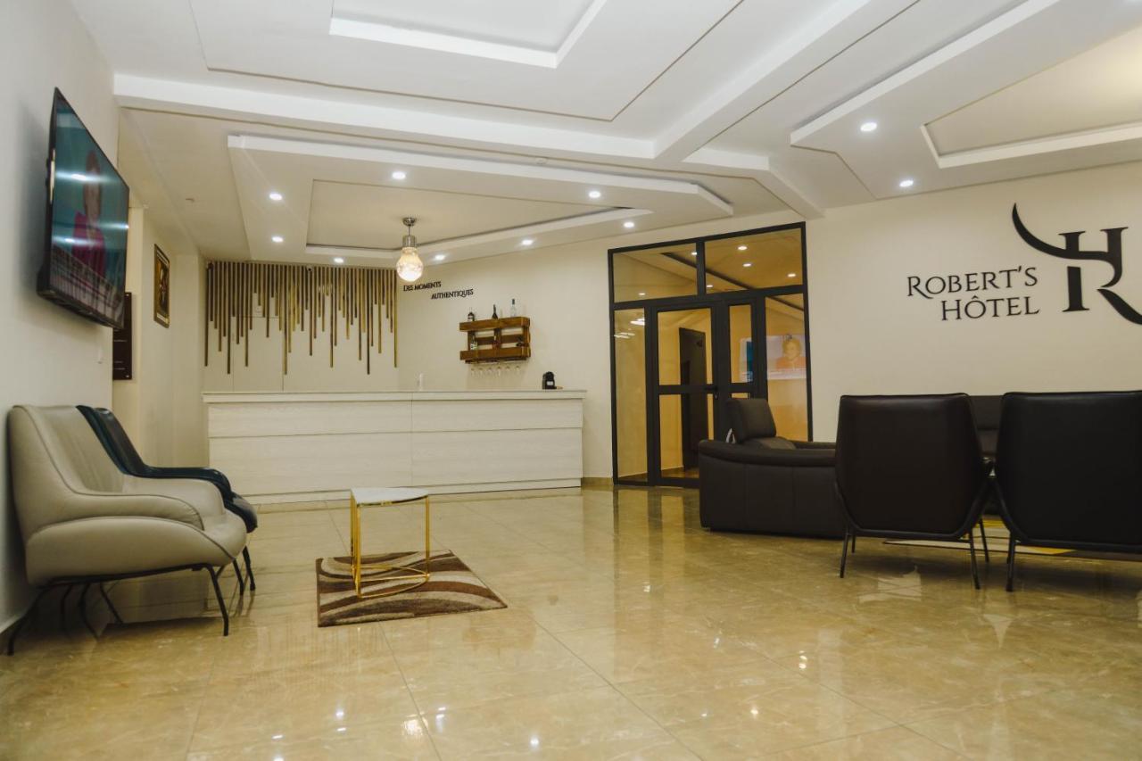 Robert'S Hotel Абиджан Экстерьер фото